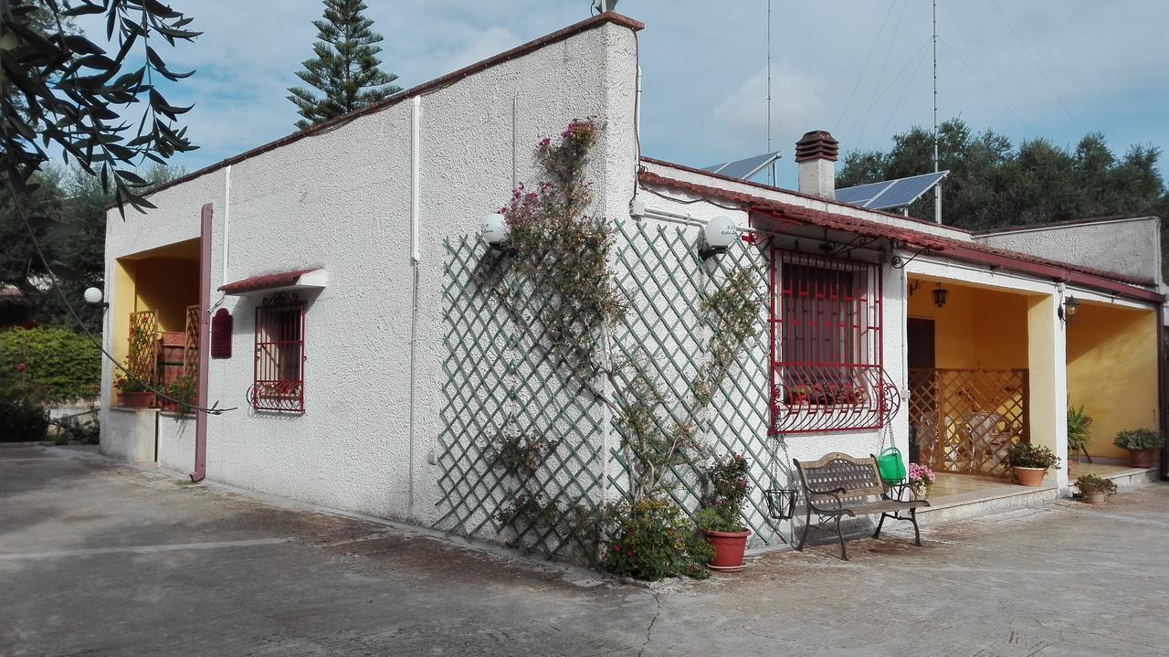 B&B Villa Lucia Mesagne Exterior photo